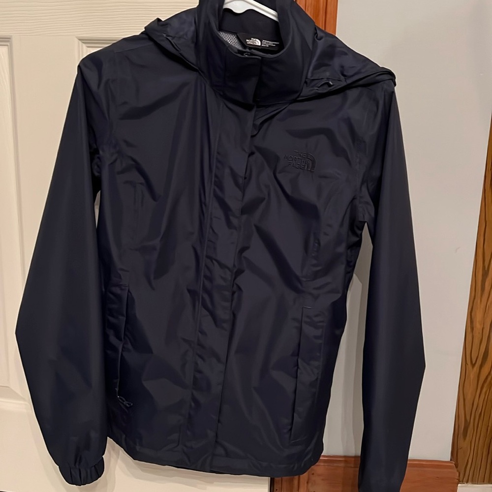 Women’s North Face Lightweight Rain Jacket in Navy